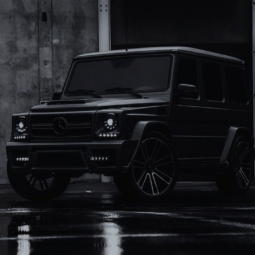 
										2025 Mercedes-Benz G-Class full									